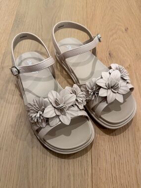 Limelight Floral Strap Sandals in Light Beige